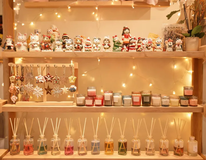 Enesco gift applications display